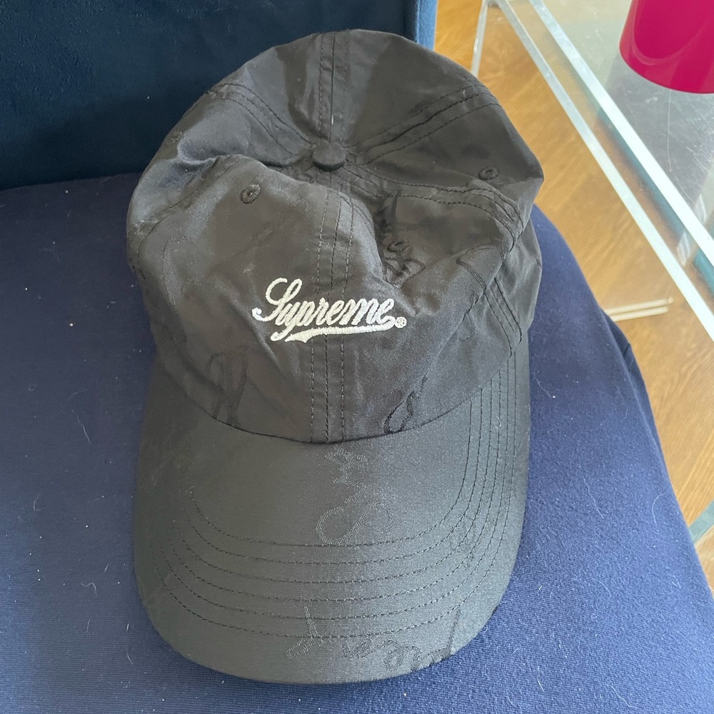 Supreme Hat